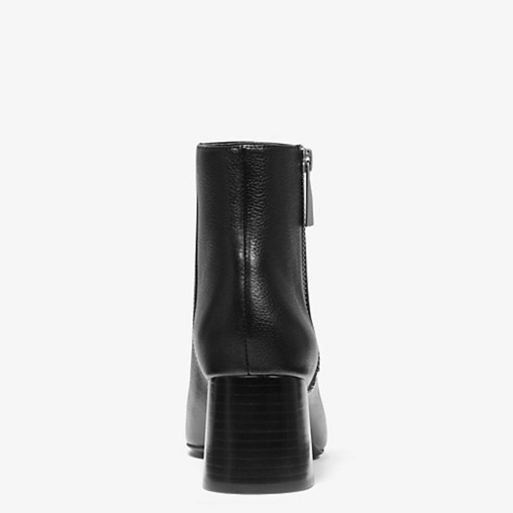 NWT New In Box MICHAEL MICHAEL KORS
Alane Pebbled Leather Ankle Boot Size 8.5 - Picture 3 of 11